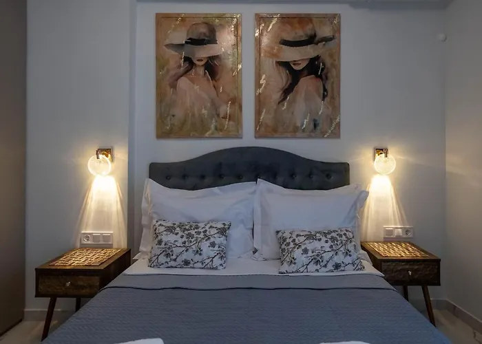 Zenon Homes 2nd Floor, Center *