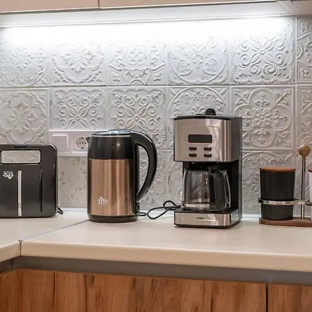 Zenon Homes 2nd Floor, Center * Kalamata