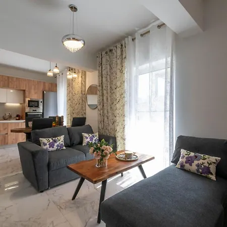 Apartament Zenon Homes 2nd Floor, Center *