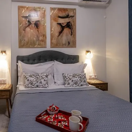 Zenon Homes 2nd Floor, Center * Kalamata