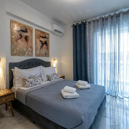 Zenon Homes 2nd Floor, Center * Kalamata