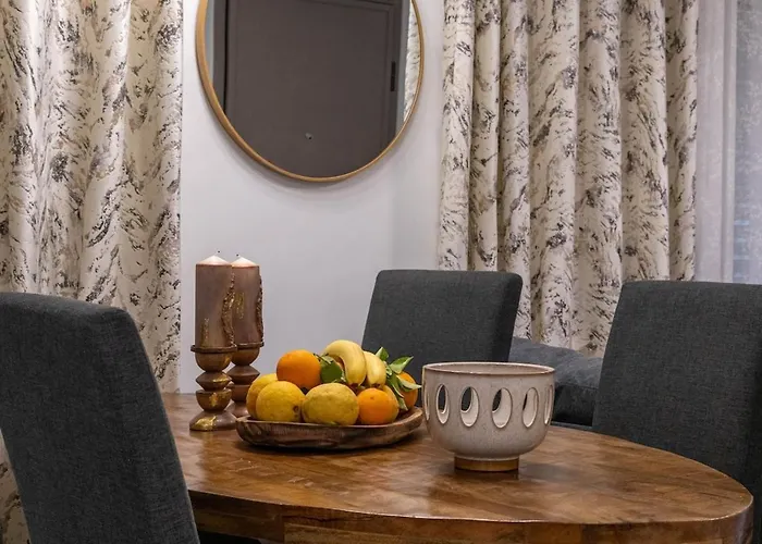 Zenon Homes 2nd Floor, Center Apartmán Kalamata