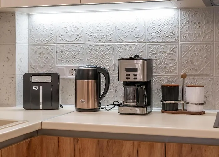 Zenon Homes 2nd Floor, Center * Kalamata