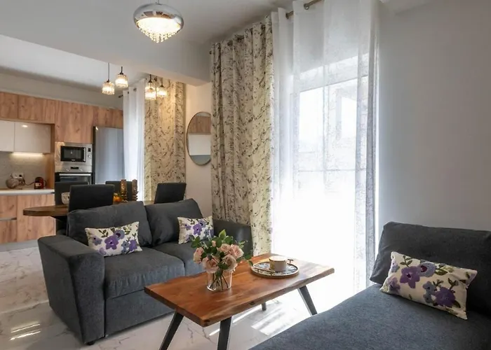 Apartmán Zenon Homes 2nd Floor, Center *